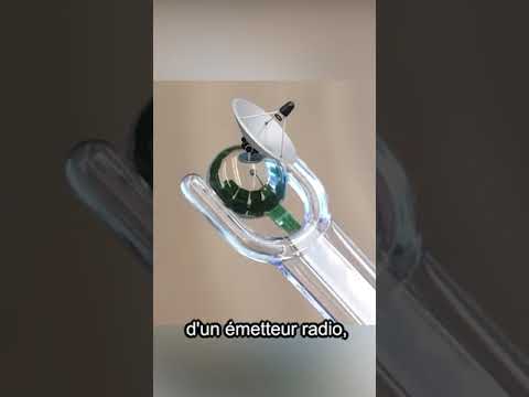 La Première LENTILLE de Contact VR Au Monde ! 🤯